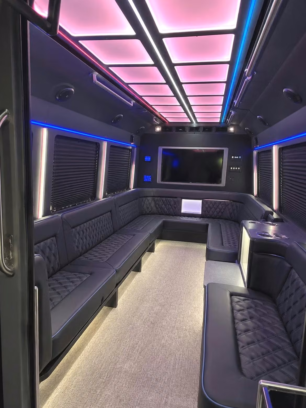 chandler prom party buses the most popular vehicle for prom night