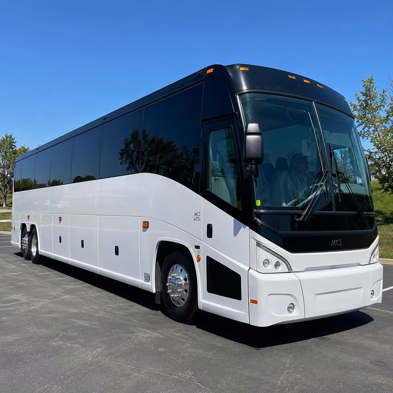 charter bus rentals for state farm stadium shows in glendale
