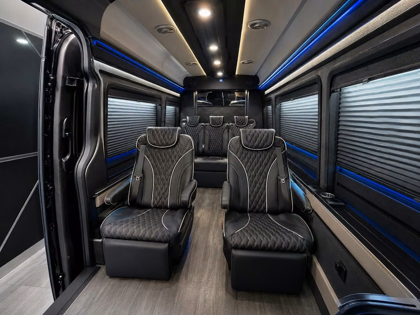charterbusrentalchandler com helps you book wedding party airport shuttles in chandler easily