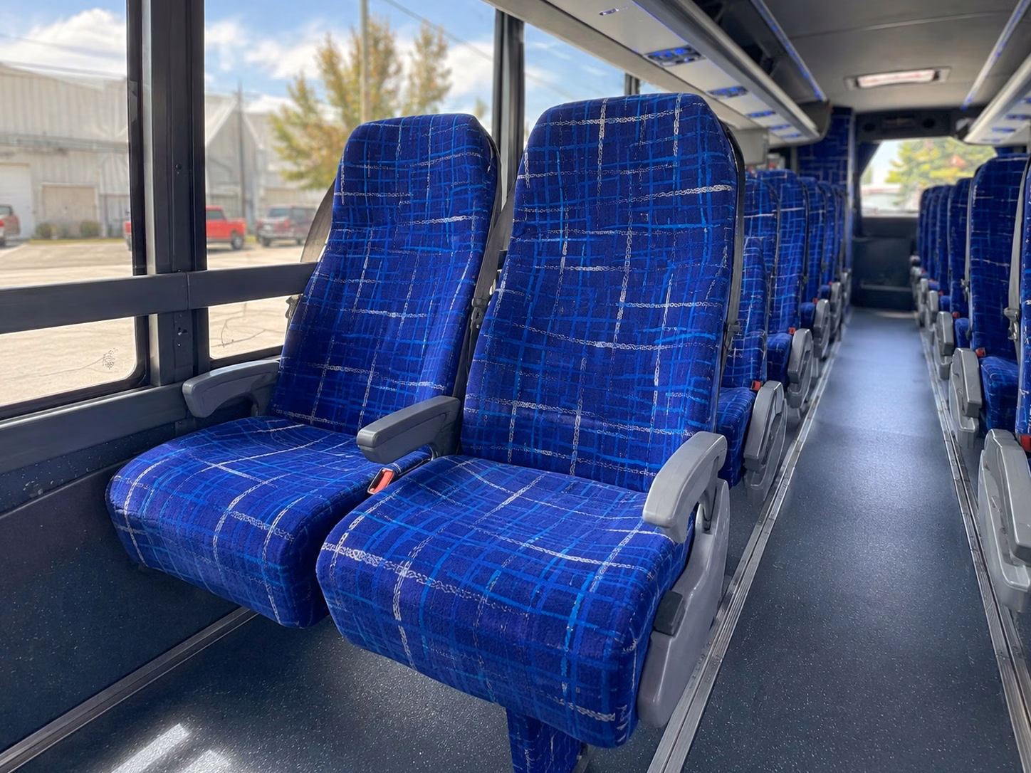 get a private bus to arizona diamondbacks games at chase field without the downtown parking stress